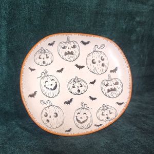 Eli + Ana Halloween 8.5inch plate